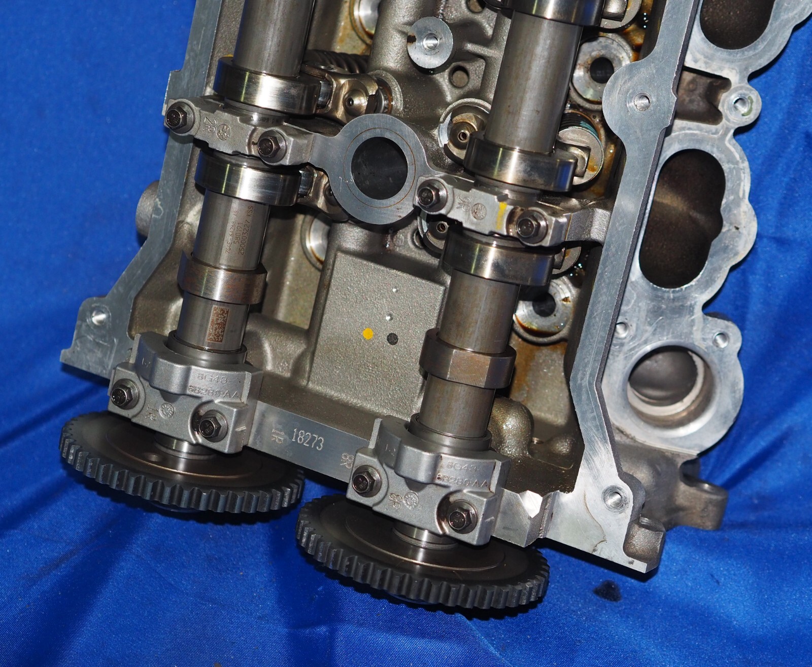 2010-2014 Aston Martin Rapide AM11 6.0 V12 Right Engine Cylinder Head Nice W/Cam