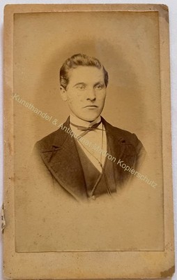 orig. CDV Foto Fotografie Bild alt Mode Herr um 1890 G. David Bückeburg