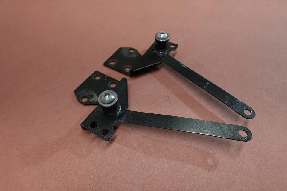 Harley Davidson Road King 99-06 FLHRI Sissy Bar accesorios de acoplamiento de liberación rápida Foto 2 de 4