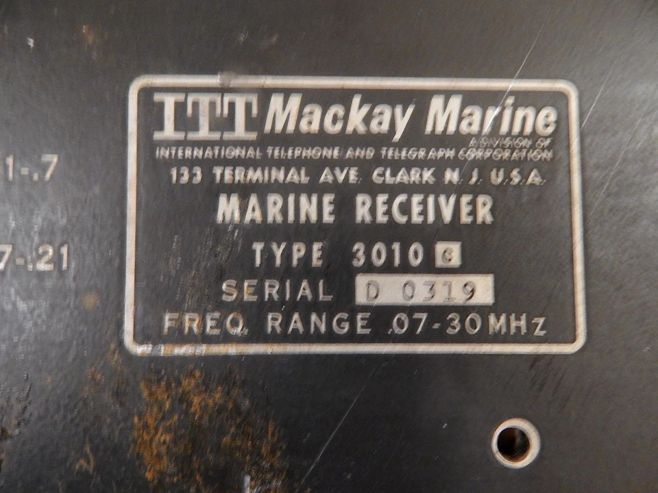 Panel frontal MacKay 3010C gris oscuro, usado, reutilizable 3/16" de espesor Al, 19" x 10,5" Foto 3 de 4