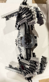 LEGO Star Wars 9500 Sith Fury-Class Interceptor- MISSING ONE MINI FIG w/manual