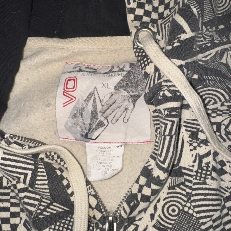 VTG Y2K Volcom Lined Zip Up Hoodie All Over Print Size X Large - Image 3 of 4