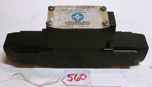 Sperry Vickers Hydraulic Directional Valve DG4V-3-6C-W-B-12      (560)