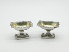 Coppia di saline francesi XVIII secolo con piedistallo in argento sterling antiche c1800