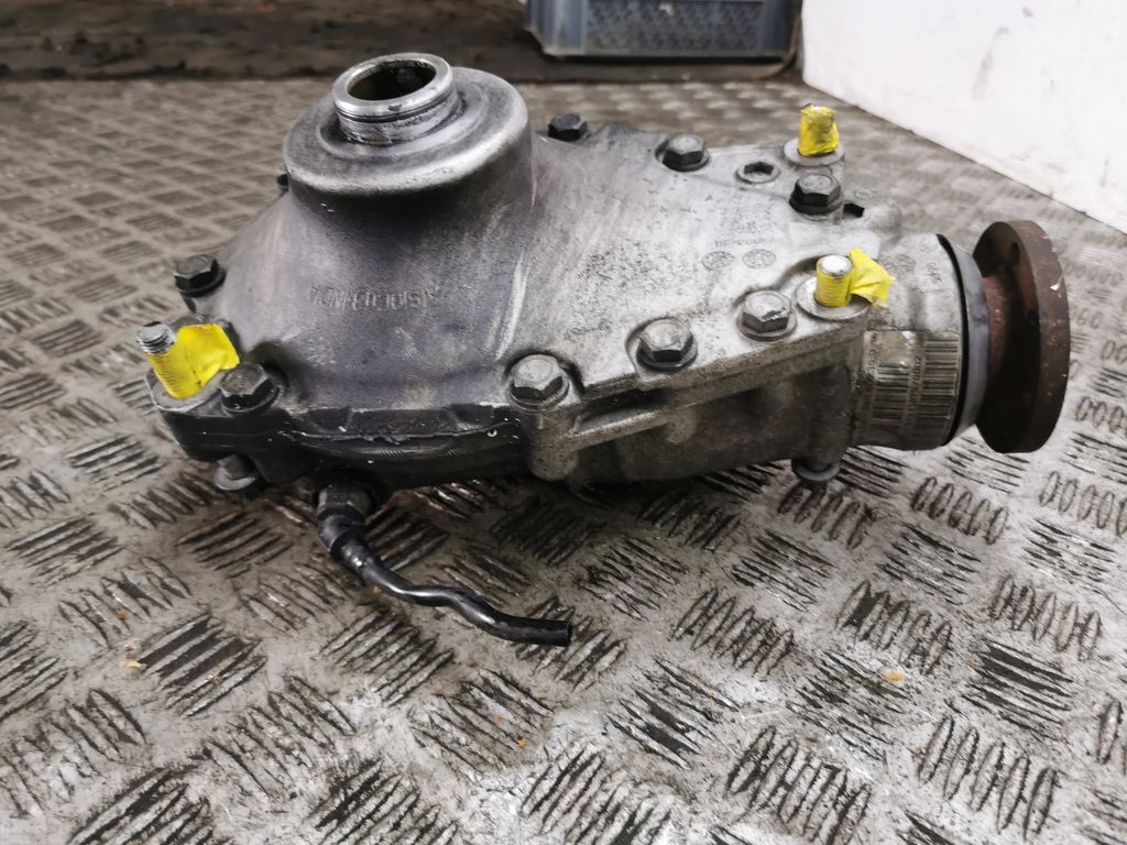 BMW X5 F15 M50d 2017 RHD Front Diff Differenzial 8618379 online  