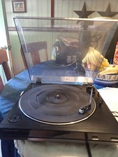 Vintage REALISTIC LAB- 340 DRIVE BELT AUTOMATIC TURNTABLE 33 45 SPEED