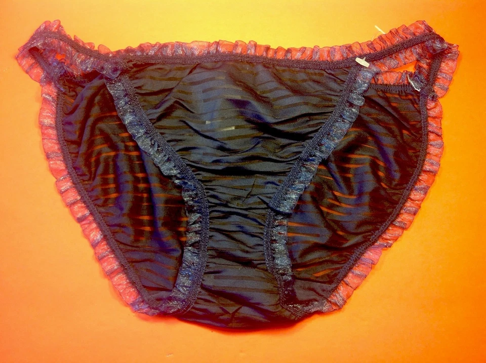 Bragas, bikinis para mujer talla L/7 azul oscuro rayas brillantes con decoración Myanmar Foto 3 de 4