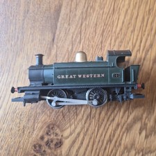 HORNBY 'OO' GAUGE R077 GWR GREEN 0-4-0 TANK NO. 101 LOCOMOTIVE