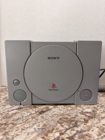 PlayStation 1 Console Gray 1998 + Controller Bundle WORKS & CLEAN