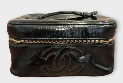 CHANEL Vanity Bag Pouch CC Logo Embossed Patent Leather Gold Hardware Black