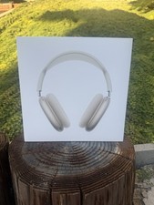 Apple AirPods Max w/ Smart Case USB-C Starlight Headphones NEW 