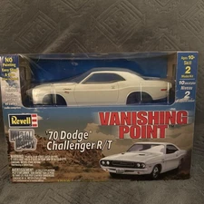 Revell Metal Body 1/25 VANISHING POINT 1970 Dodge Challenger R/T Sealed kit