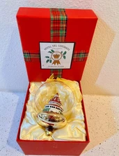 Hotel Del Coronado 2013 125th Anniversary Christmas Ornament Snow globe EUC