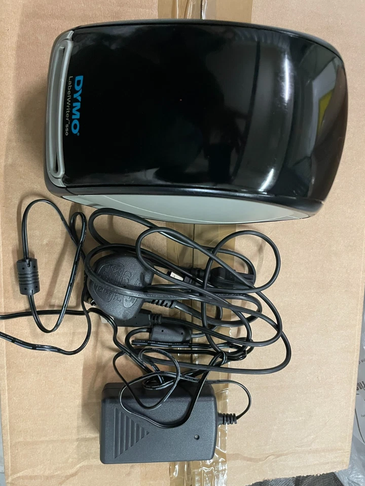 Dymo 550 Label Printer - Label Writer  , Used for few labels  printing - Image 3 of 4