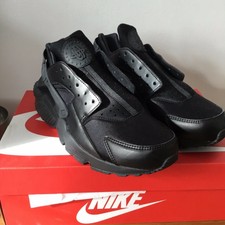 nike huarache le blackout