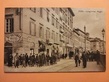 Pisa - Lung'Arno Regio - Tram - Real Victoria Hotel Restaurant.