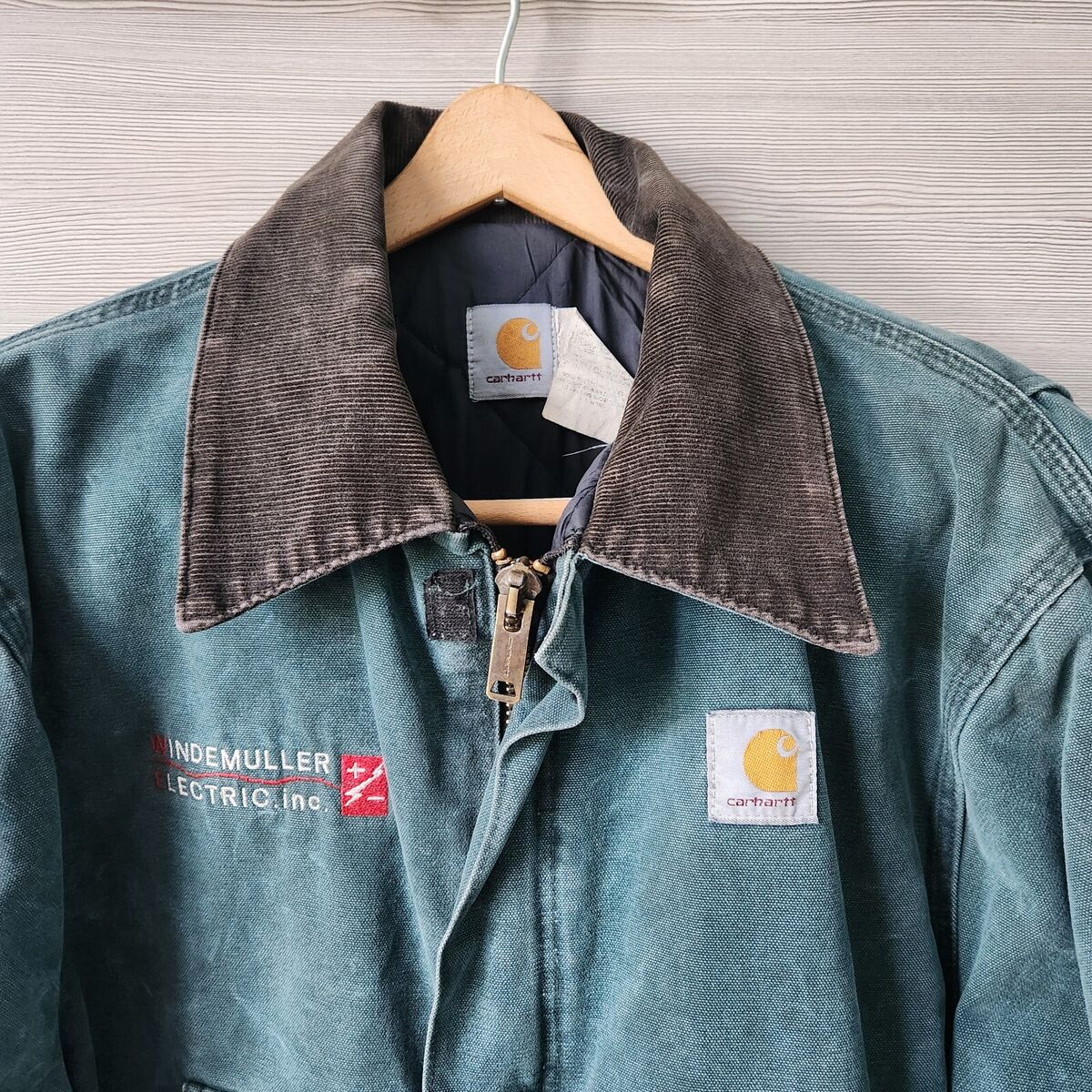 Carhartt Vintage J22 HTG Arctic Crop Jacket Green Quilt Carhartt Vintage J22 HTG Arctic Crop Jacket Green Quilt