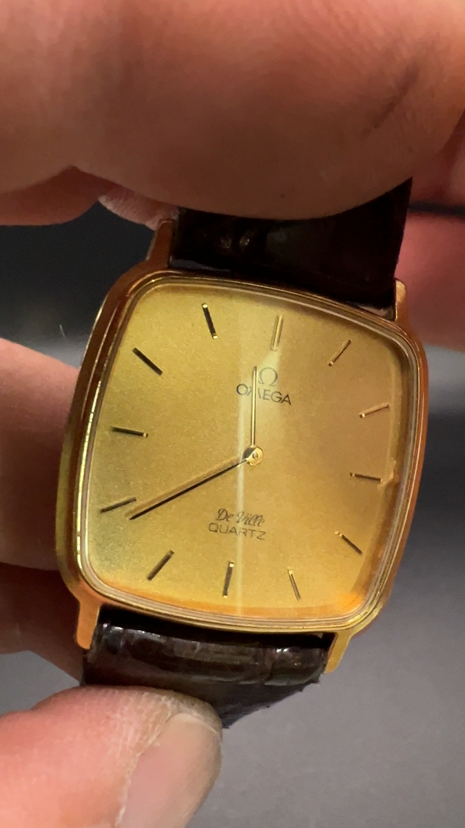U.S. Seller - Omega De Ville Gold Dial w/1365 Quartz Movement