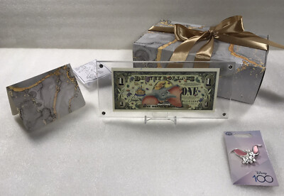 2005 Disney Dollar $1 DUMBO Disneyland 50th D Series Acrylic Display Pin Gift