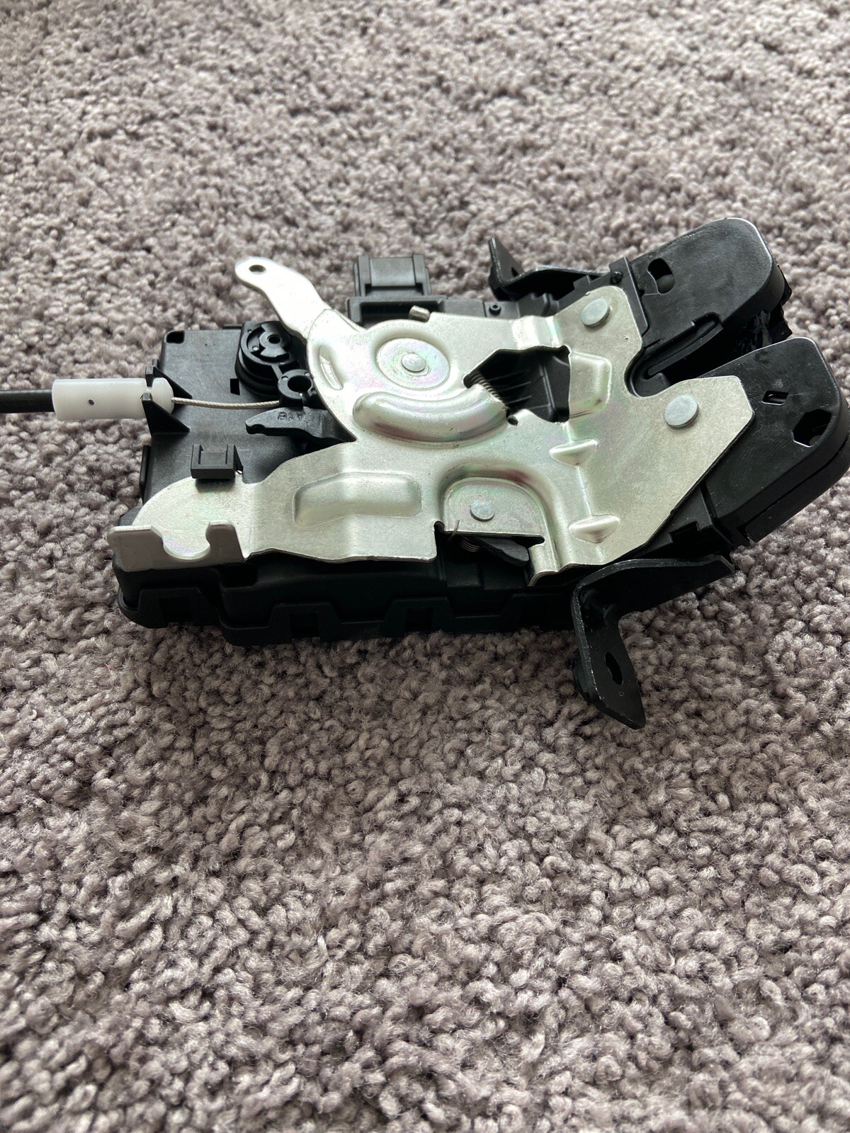 Maserati Rear Trunk Power Lid Lock Motor Latch 670109183 OEM