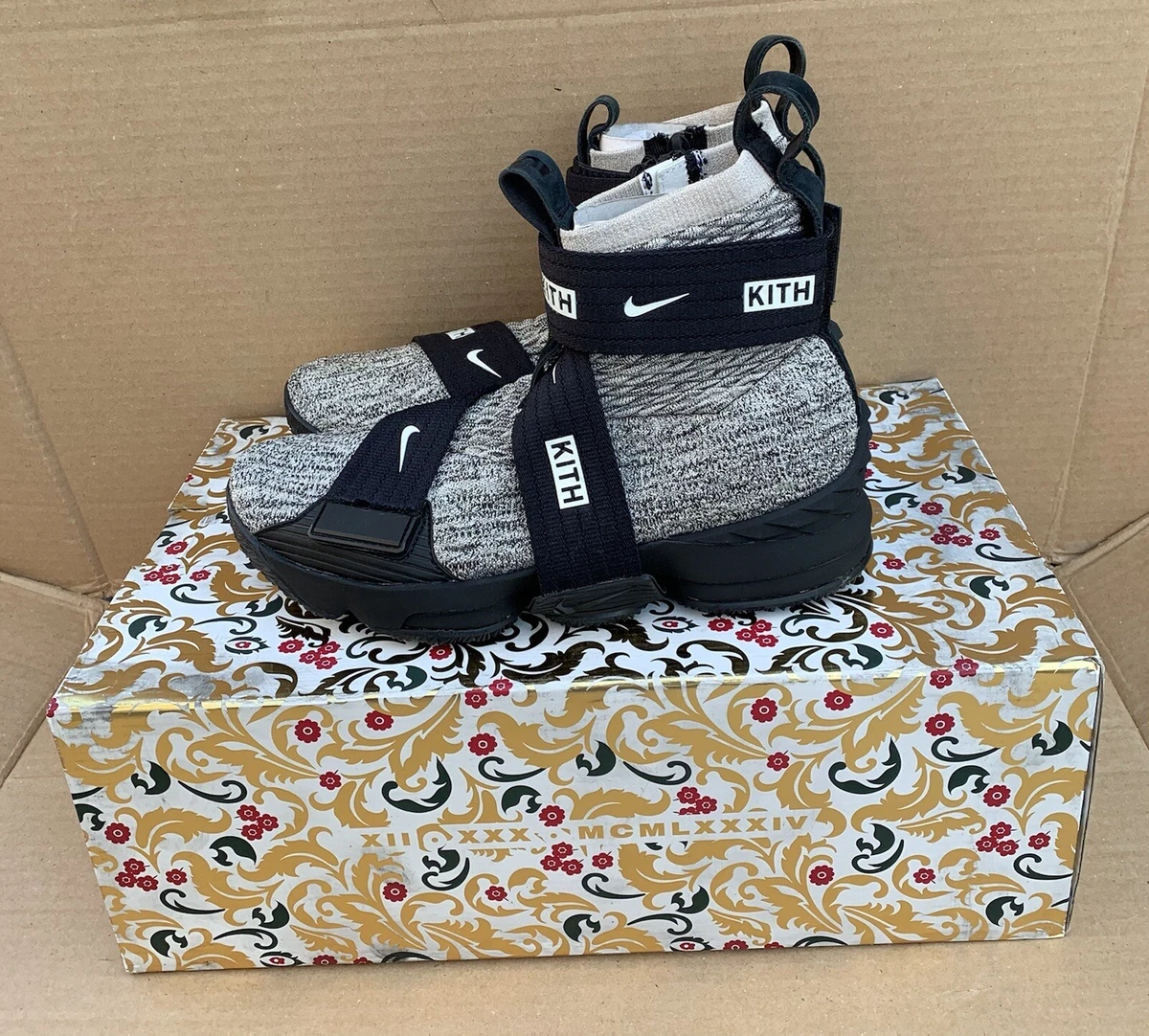Nike Lebron Kith Lifestyle XV 15 AO1068 100 Men s Size 7 Read Description