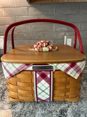 Longaberger 2013 Christmas Collection Plaid Tidings Basket With Lid, Prot, Lin