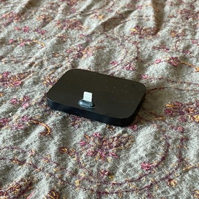 Original OEM Apple iPhone Lightning Dock Black Charge Sync A1717 Used