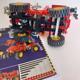 LEGO TECHNIC 8854 PNEUMATIC TRUCK UNIMOG CRANE POWER CRANE TRUCK TECHNIK MERCEDE