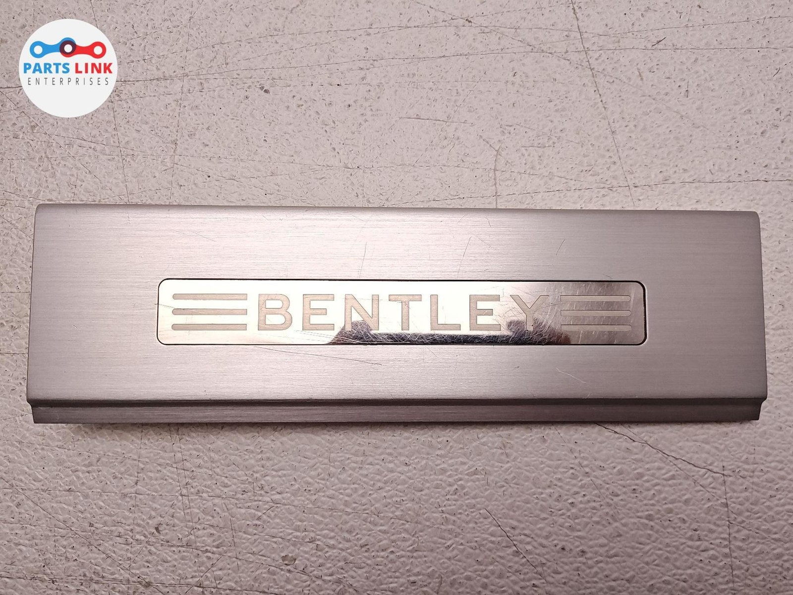 Bentley Bentayga 2016-2020 Rear Right Door plate