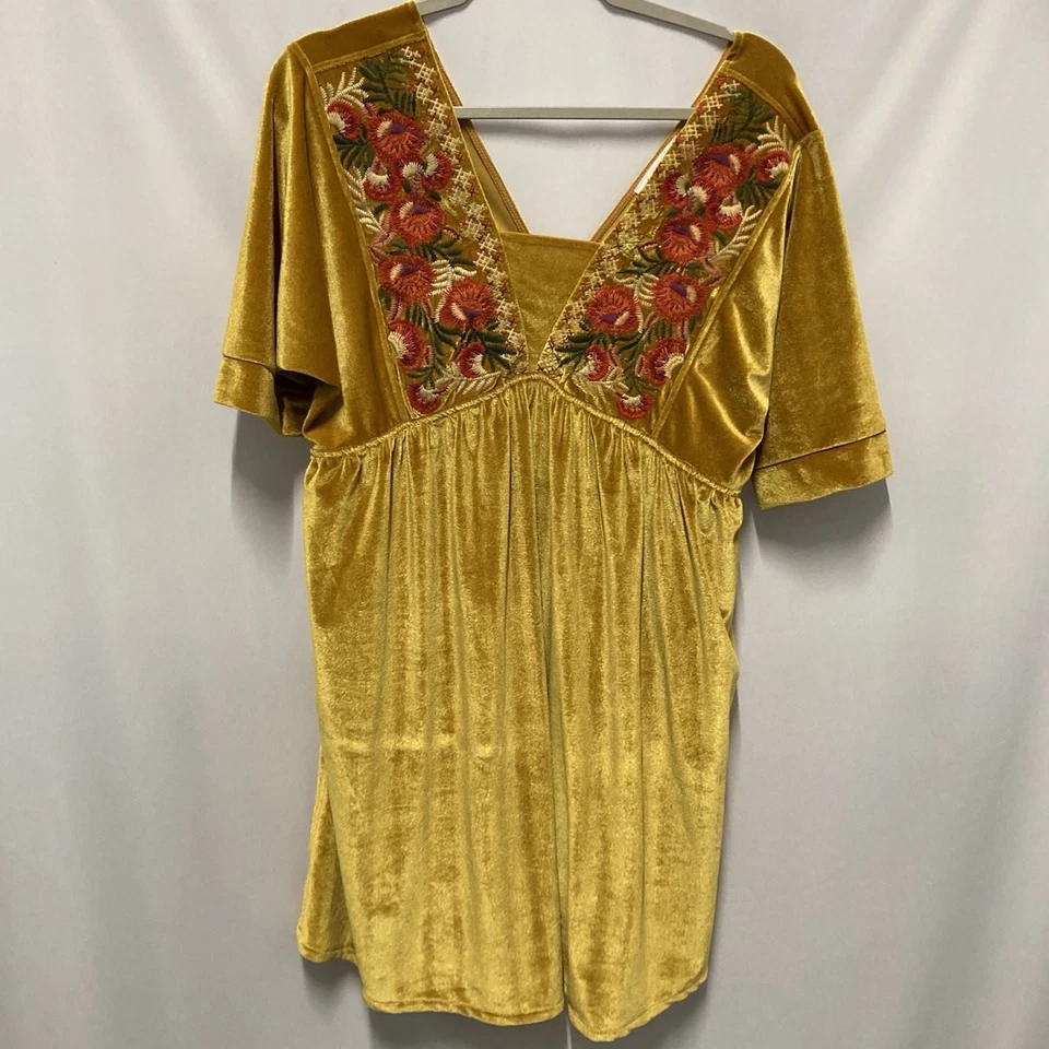 Anthropologie THML Boho Floral Embroidered Gold Velvet Pocket Dress Small - Image 4 of 4
