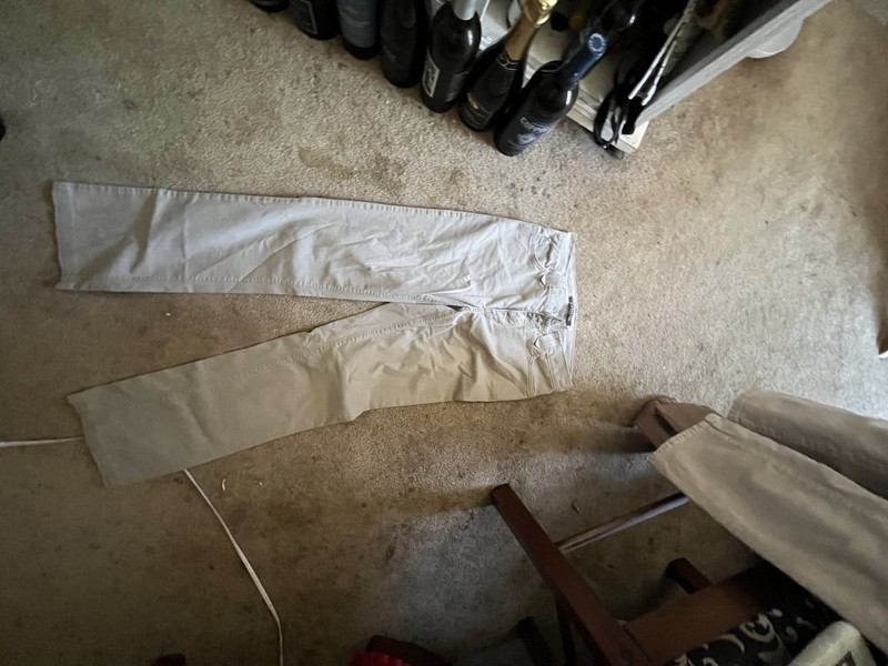 NYDJ 2 Lt Khaki Chino Western Loops