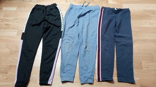 Set 3x Hose Mädchen Gr. 134 140 blau schwarz sweat Jogginghose Sport Baumwolle
