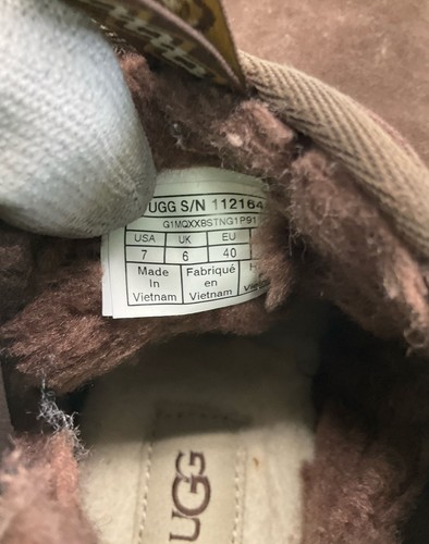 UGG Dark Brown Suede Neumel Chelsea Boots 7 - Foto 7 di 8