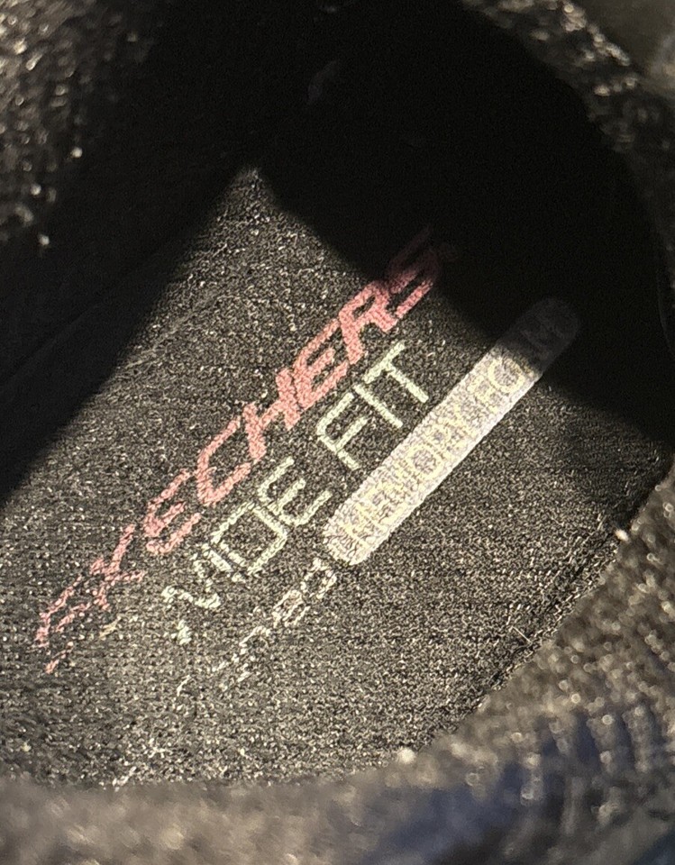 Skechers D'Lites Play On Black Shoes Sneakers Size 7 Memory Foam Wide