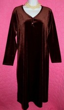 GILLIGAN O'MALLEY Burgundy Velvet Long Pullover Sleepgown Lounger Robe Sz M VTG