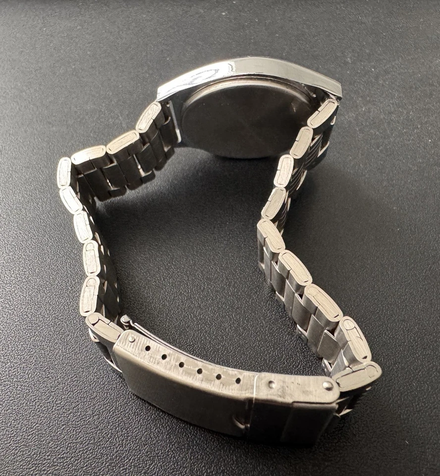 Vintage CENTIA LED Watch - Photo 4/4