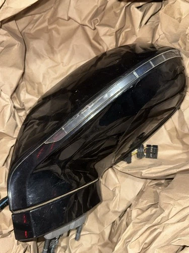 2012-2017 Audi A7 Driver Side Left Side Mirror OEM 4G8858531ADGRU w/ Blind spot