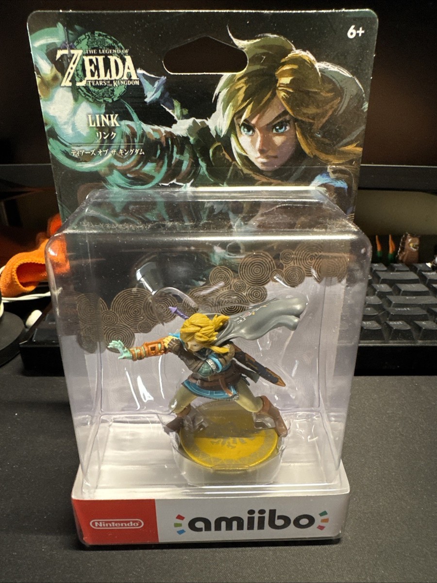 Nintendo The Legend of Zelda Tears of the Kingdom Link Amiibo