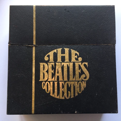 THE BEATLES "WORLD RECORDS 25 SINGLES BOX SET LAST ISSUE 1978 WITH SGT PEPPER