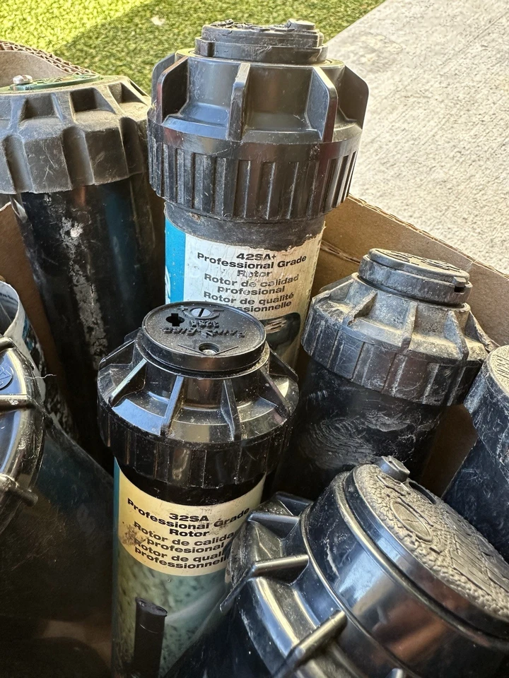 Lot of 25 Rain Bird Hunter Orbit Sprinkler Heads – 21 Working 4 Damaged - Image 3 of 4