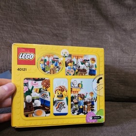 LEGO (40121) Seasonal: Painting Easter Eggs Spring City New Sealed Retired 2015