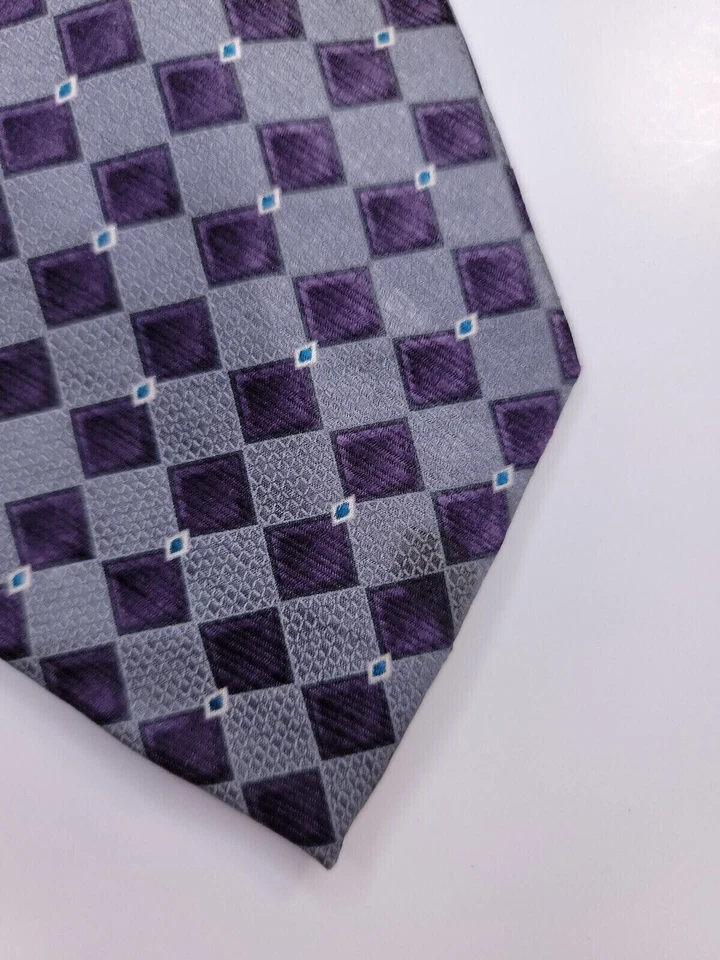 Corbata formal Dockers para hombre 59"Lx4"W gris/púrpura Foto 2 de 4