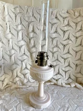 ALADDIN Alacite Glass Kerosene Oil Lamp Model B75 Lincoln Drape Burner & Chimney