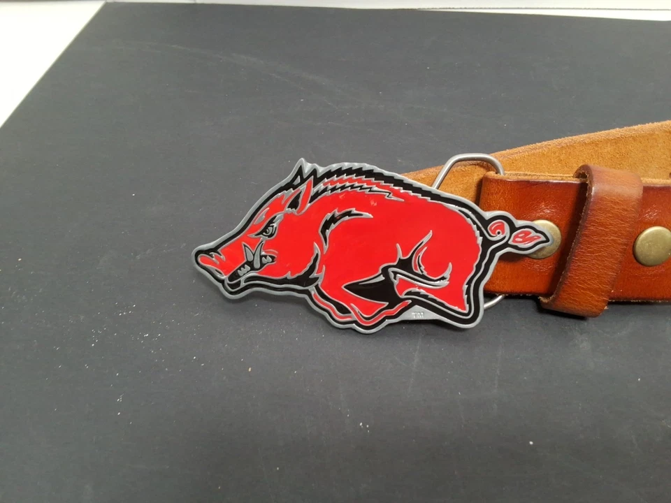 Leather Belt Size 38 Arkansas Razorbacks - RED ENAMEL BUCKLE - WOO PIG!! - Image 2 of 4