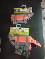 Outward Hound Dog / Puppy Life Jacket X-Small Super Visible Orange Life Saver