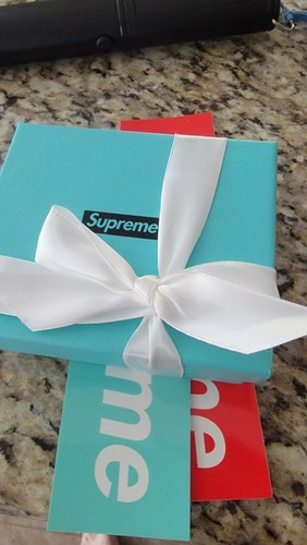 Supreme x Tiffany Keychain Clasp Sterling Silver - Authentic - Free Shipping - 第 2/2 張圖片