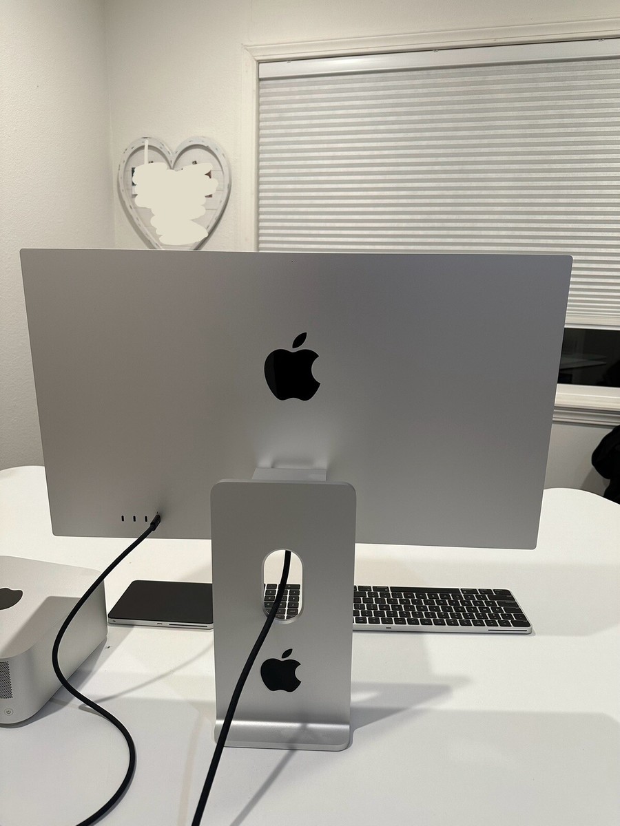 Apple mac studio m1 Ultra 64gb 2tb + Studio Display + Keyboard +