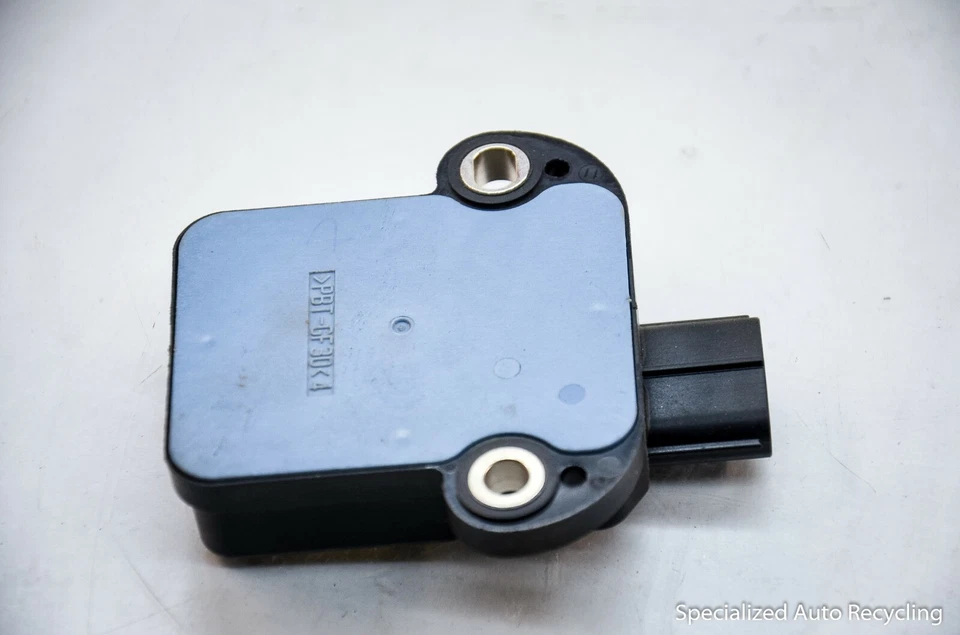 Módulo informático sensor de velocidad control velocidad guiñada Lexus Is350 Is250 2014-2019 fabricante original Foto 3 de 3