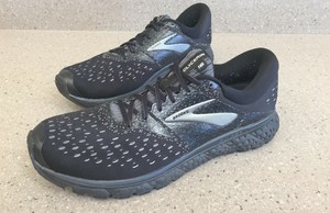 brooks neutral running shoes mens