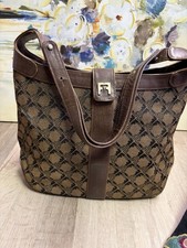 Fendi Brown Logo Shoulder Bag Gold Hardware Magnetic Closure Designer